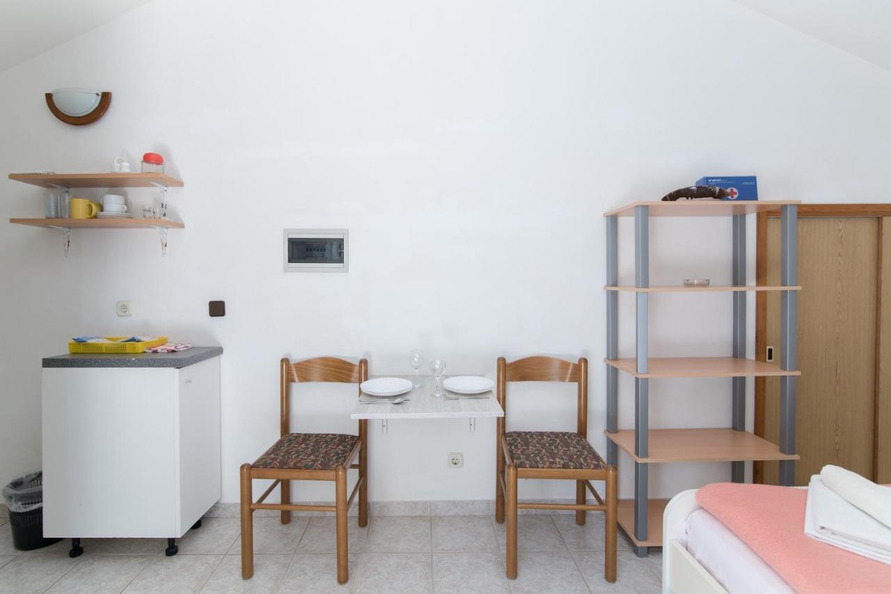 Apartments Pinija 苏佩塔尔 客房 照片